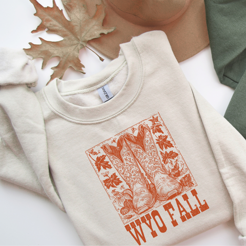 Sand/Fall Boots Crewneck Sweasthirt