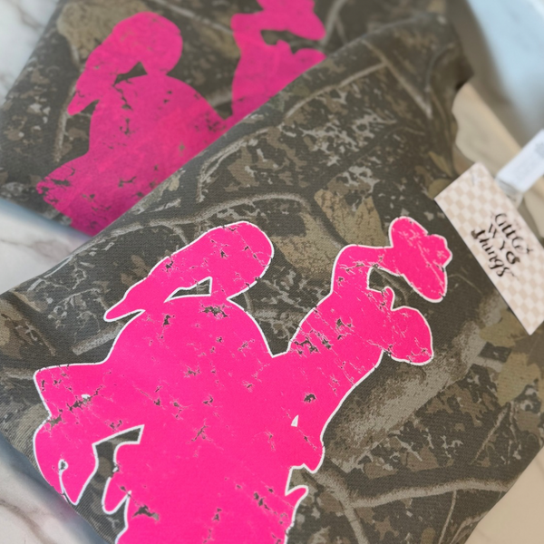 Boulevard Heavyweight Deadwood Camo/Jumbo Neon Pink & White Steamboat Hoodie