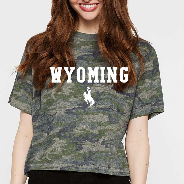 WOMEN's Boxy LAT Vintage Camo /White NCAA WYOMING