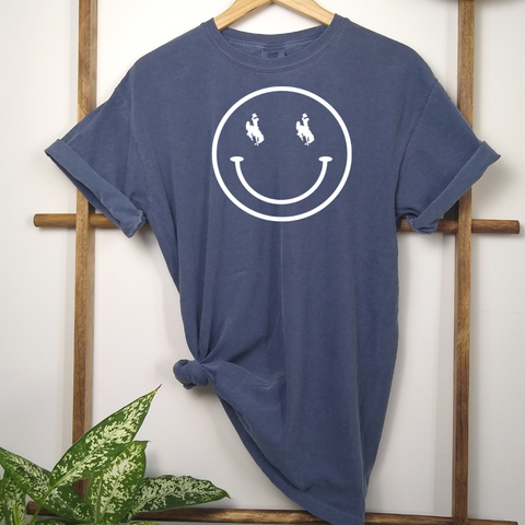 Midnight Wyo Smile Garment Washed Comfort Colors Tee